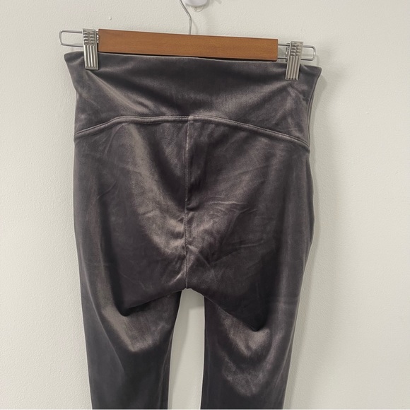 SPANX Grey Velvet Tummy Control High Waisted Tights Leggings Size M - Picture 7 of 11